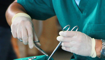 Kwalifikowanie i wykonywanie operacji urologicznych otwartych
